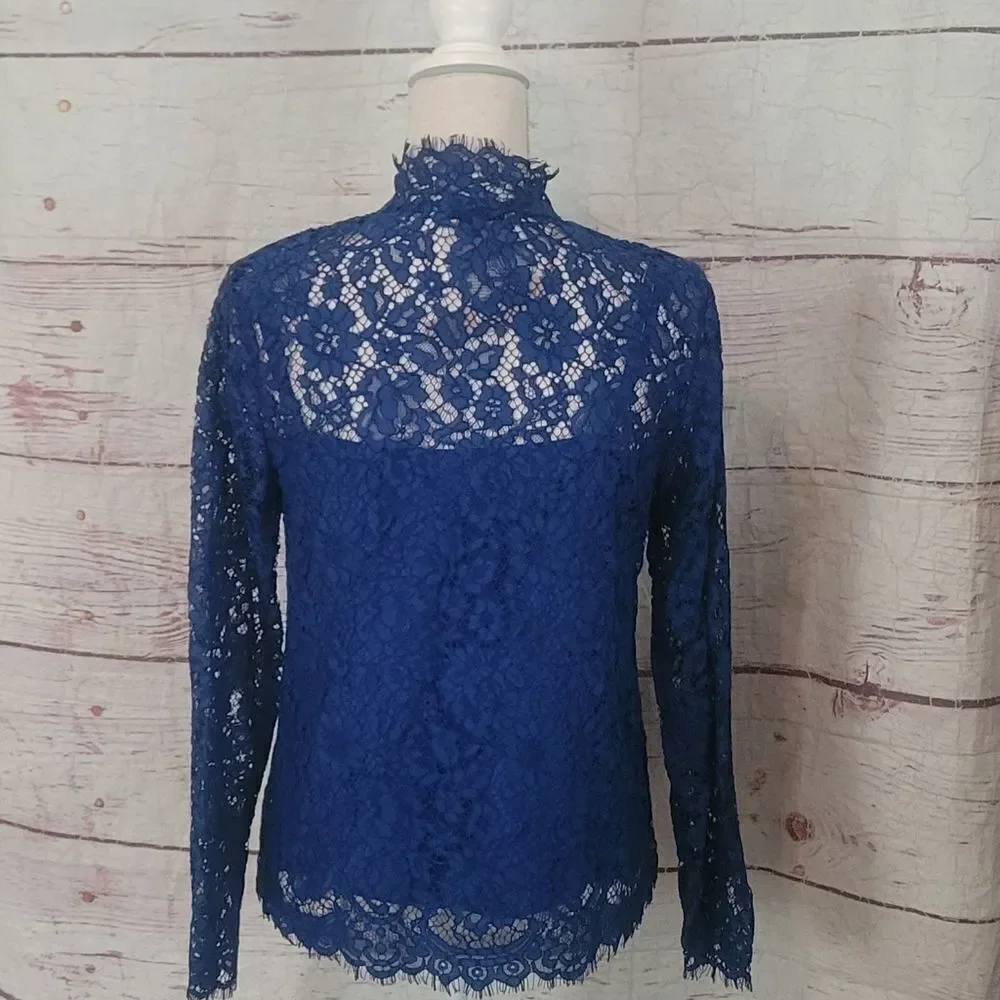 J. Crew Mockneck Top In Floral Lace Size 4 NWT